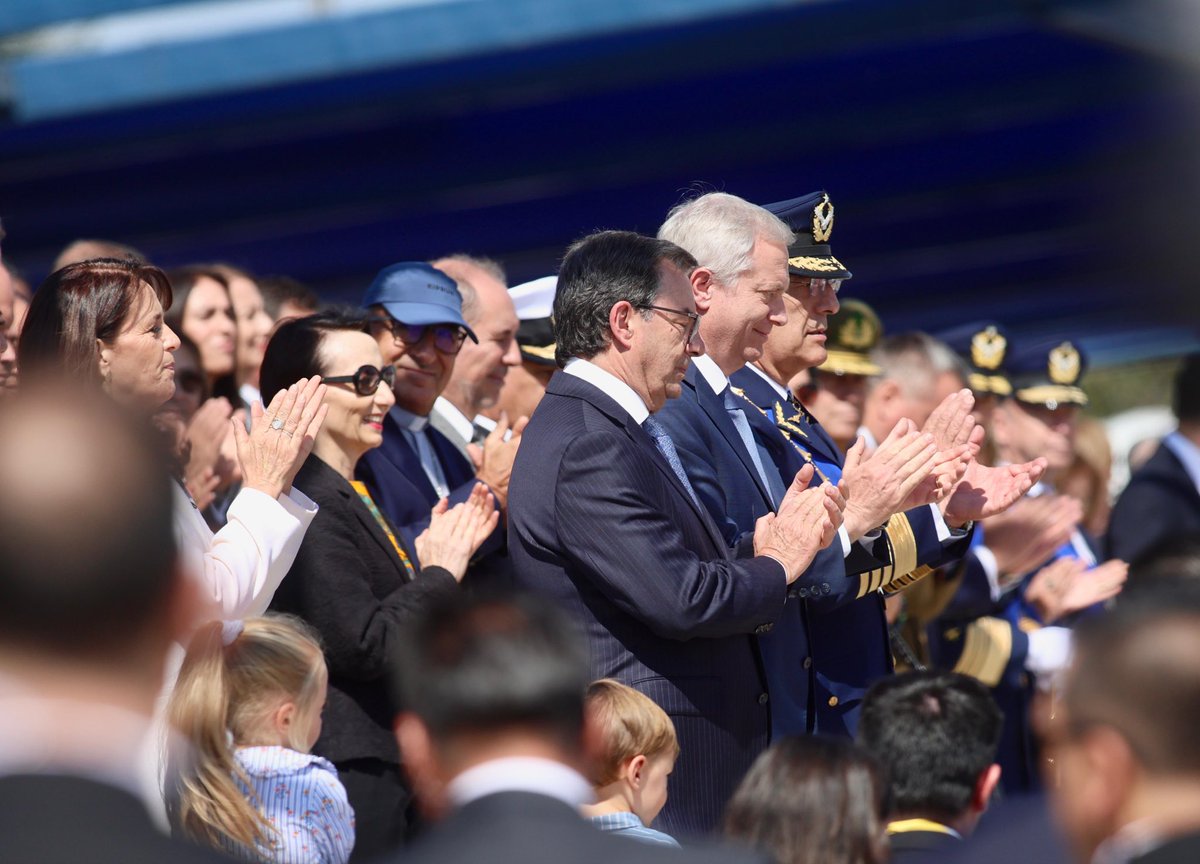 Subsecretaría para las Fuerzas Armadas tweet media