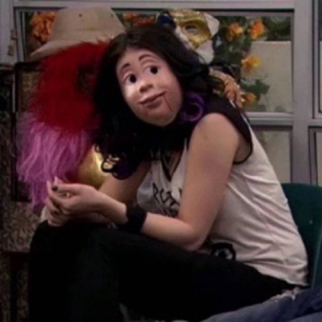 maddox 🦇 tweet media