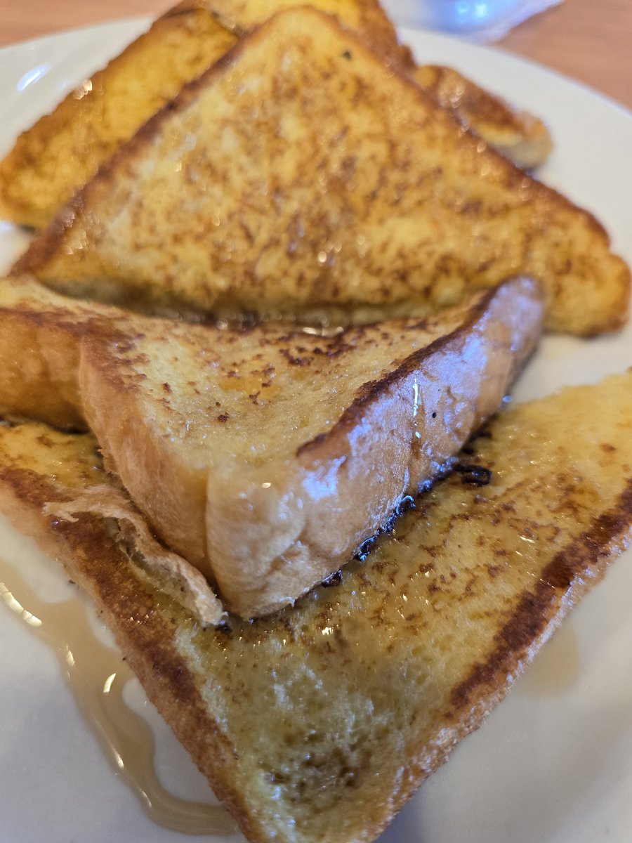 Corgynopolis tweet media