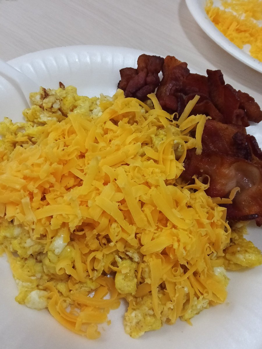 Cake_Kee_'s tweet photo. I made breakfast .
 Bacon 🥓 with  eggs 🥚 
 With shredded  cheese  🧀 .
After  my coffee ☕ is done now .
 😉 Let's eat 
 #nativecooking https://t.co/oMLyeeSwug