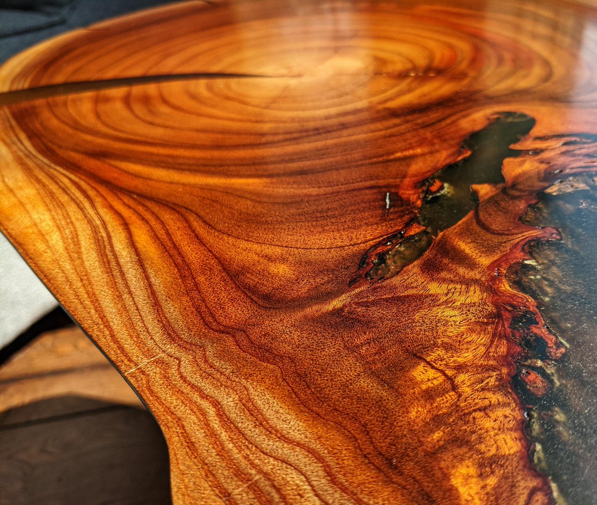 ReebEmosTsuj tweet media