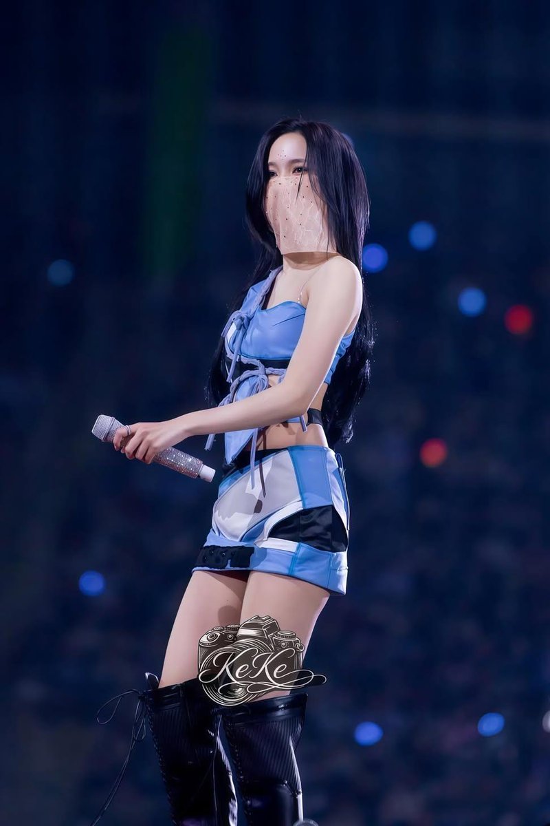 묘(•) tweet media