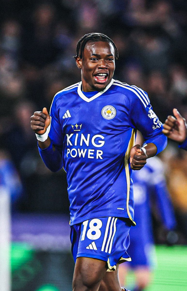 African_Skillss's tweet photo. Abdul Fatawu 🇬🇭 vs Watford : 

- 5 occasions créées🥇 
- 3/7 dribbles réussis🥇 
- 1/1 tacle réussi 
- 3 ballons récupérés 
- 9/16 duels gagnés 
- 4 fautes subies🥇 

MOTM 🌟 https://t.co/SFB62wrrc5