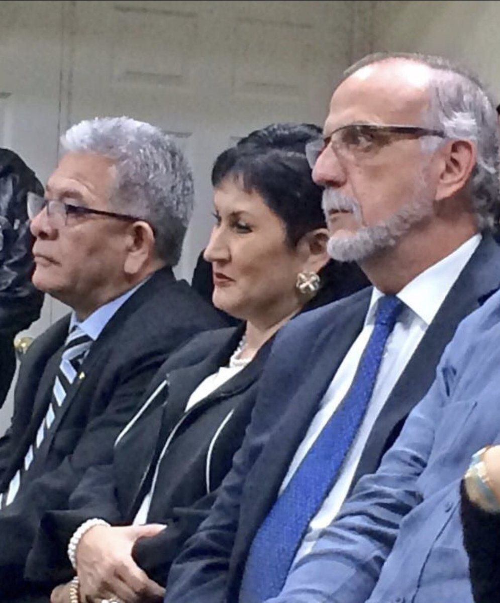 Qué asco...

Con la izquierda NI PARA SALUDAR

GUATEMALA ES PRIMERO ☝🏼🇬🇹