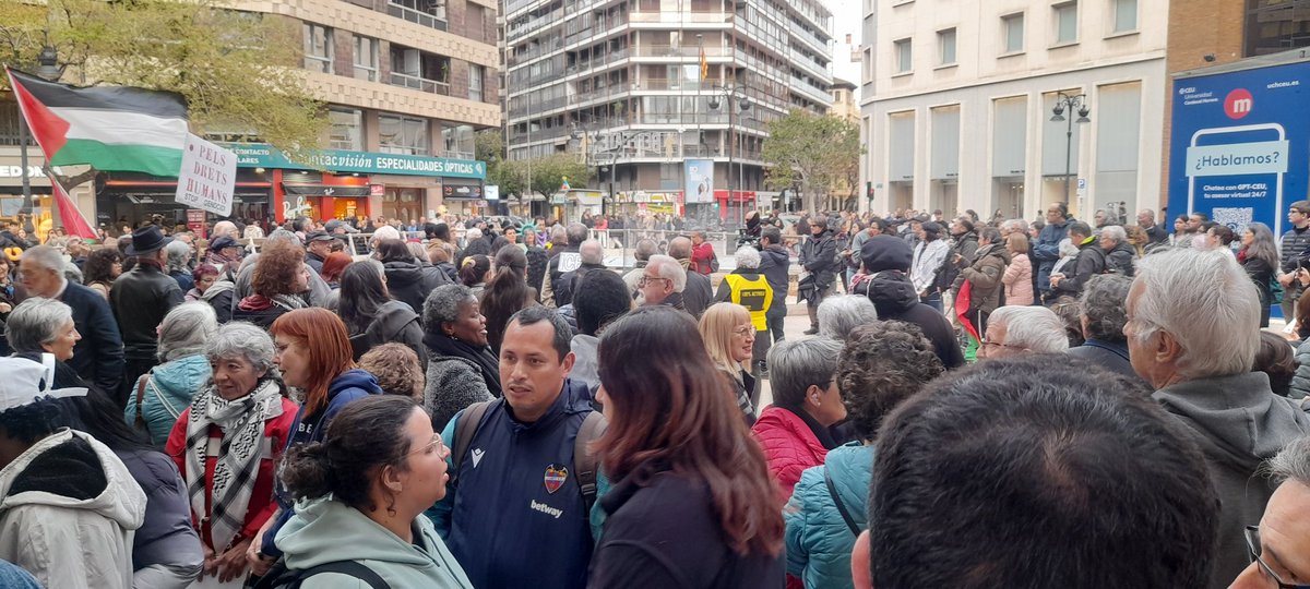 València Acull tweet media