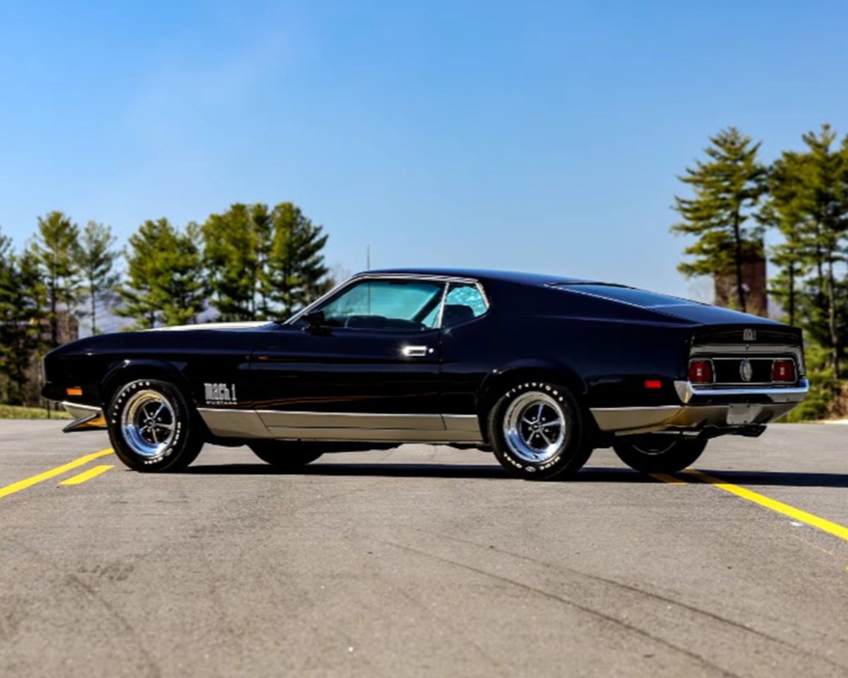 Barrett-Jackson tweet media