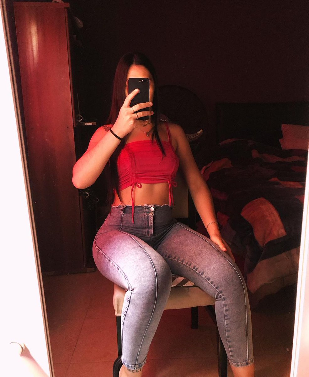KarisV88's tweet photo. 🫶 Coqueta, amorosa y juguetona 💋 #TuRefugio https://t.co/G8OLiWjCe3