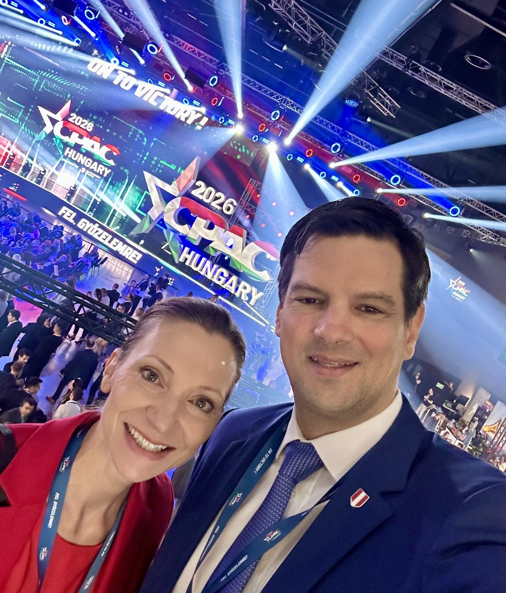 Hannes Amesbauer tweet media