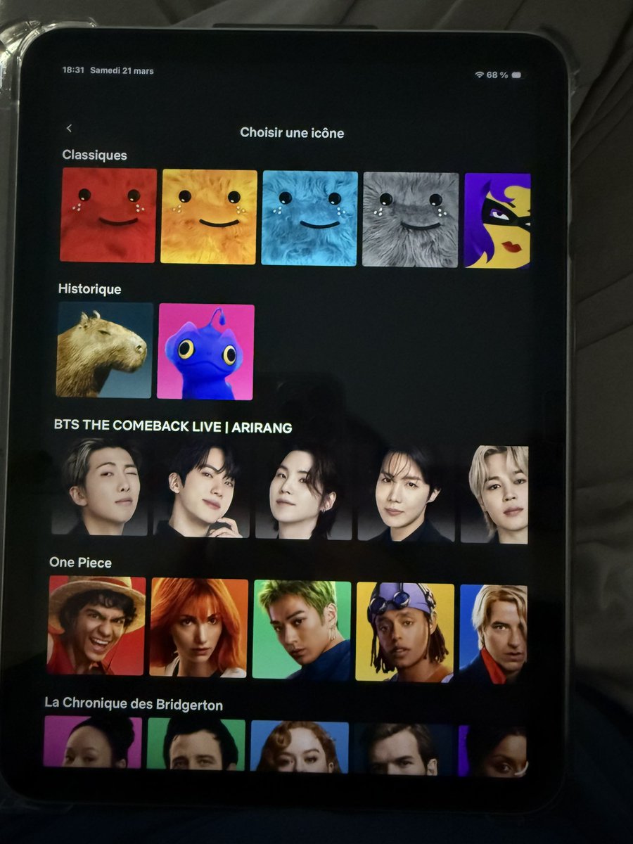 𝐴𝑙𝑒𝑥𝑎𝑛𝑑𝑟𝑎 tweet media