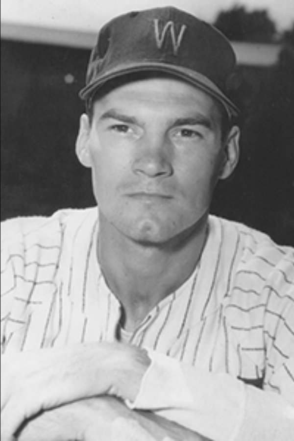 Every Senators/Twins player ever tweet media