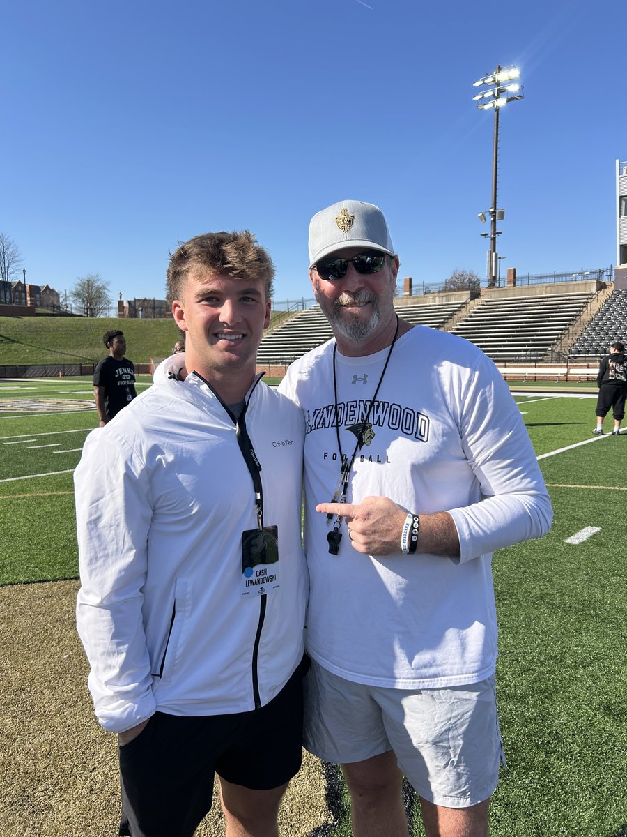 Cash Lewandowski tweet media