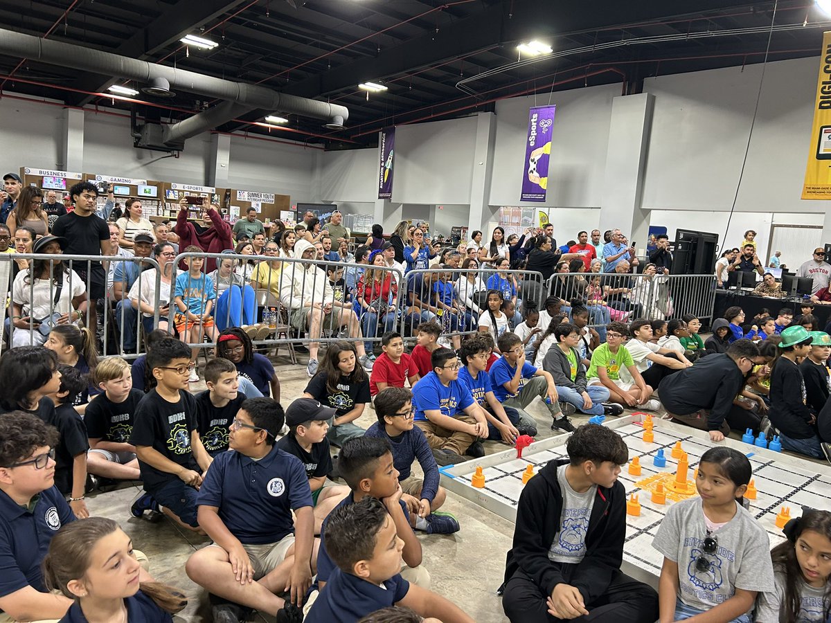 M-DCPS STEAM tweet media