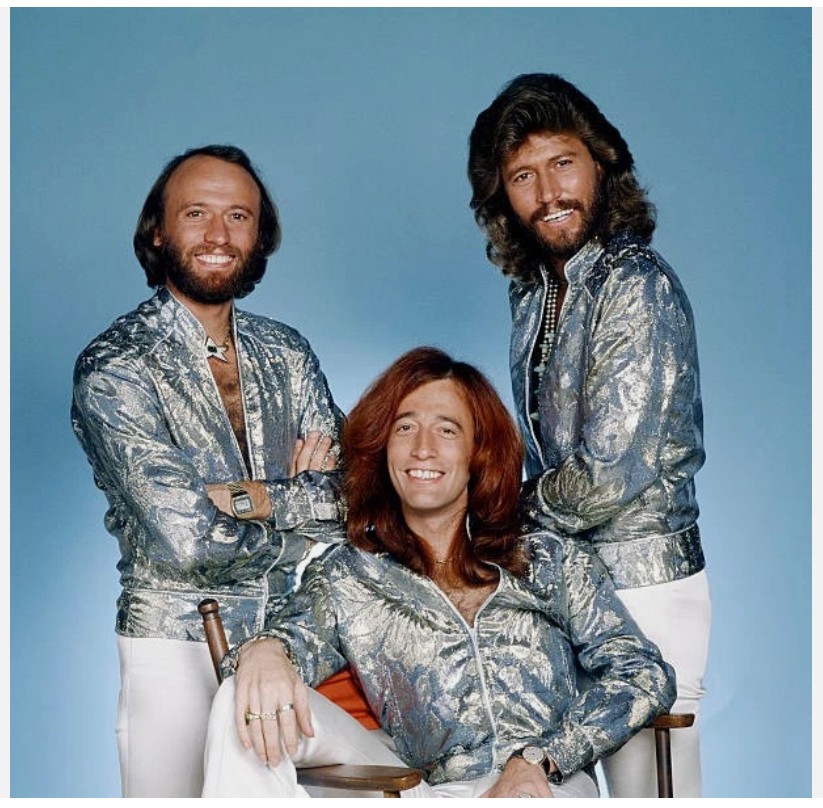 bgscucumbercas1's tweet photo. Hello Bee Gees family! I hope you all are having a "bright and shiny" day!! 😁😍
#BeeGees #BeeGeesInSilver #StageCostumes https://t.co/NUAb7Az7gJ