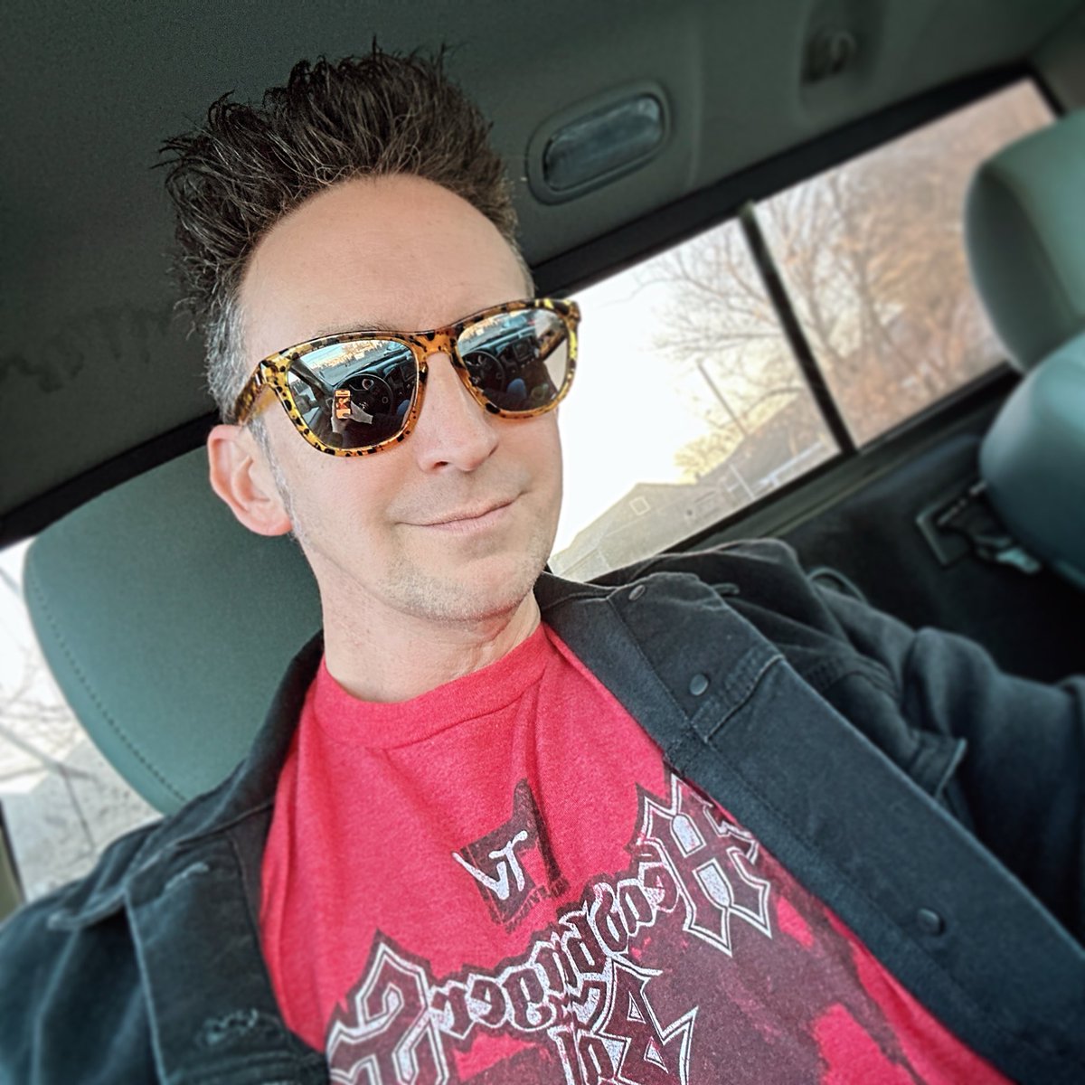 Dustin Pari tweet media
