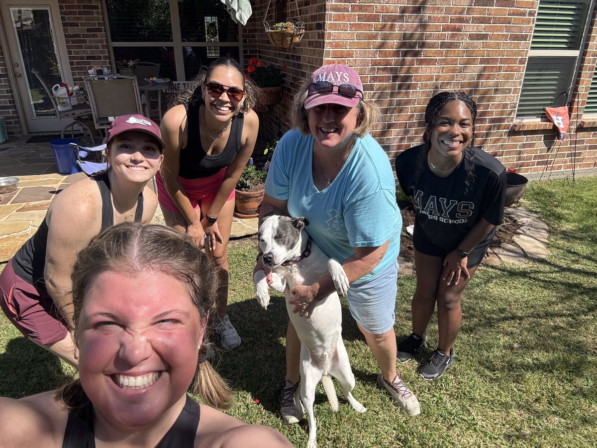 Debbie VanPelt tweet media