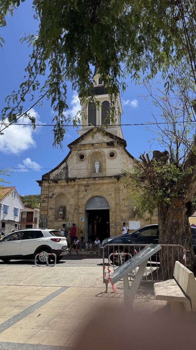 roy_etinof's tweet photo. Saint Anne (MQ) https://t.co/hMspZQ9MQb