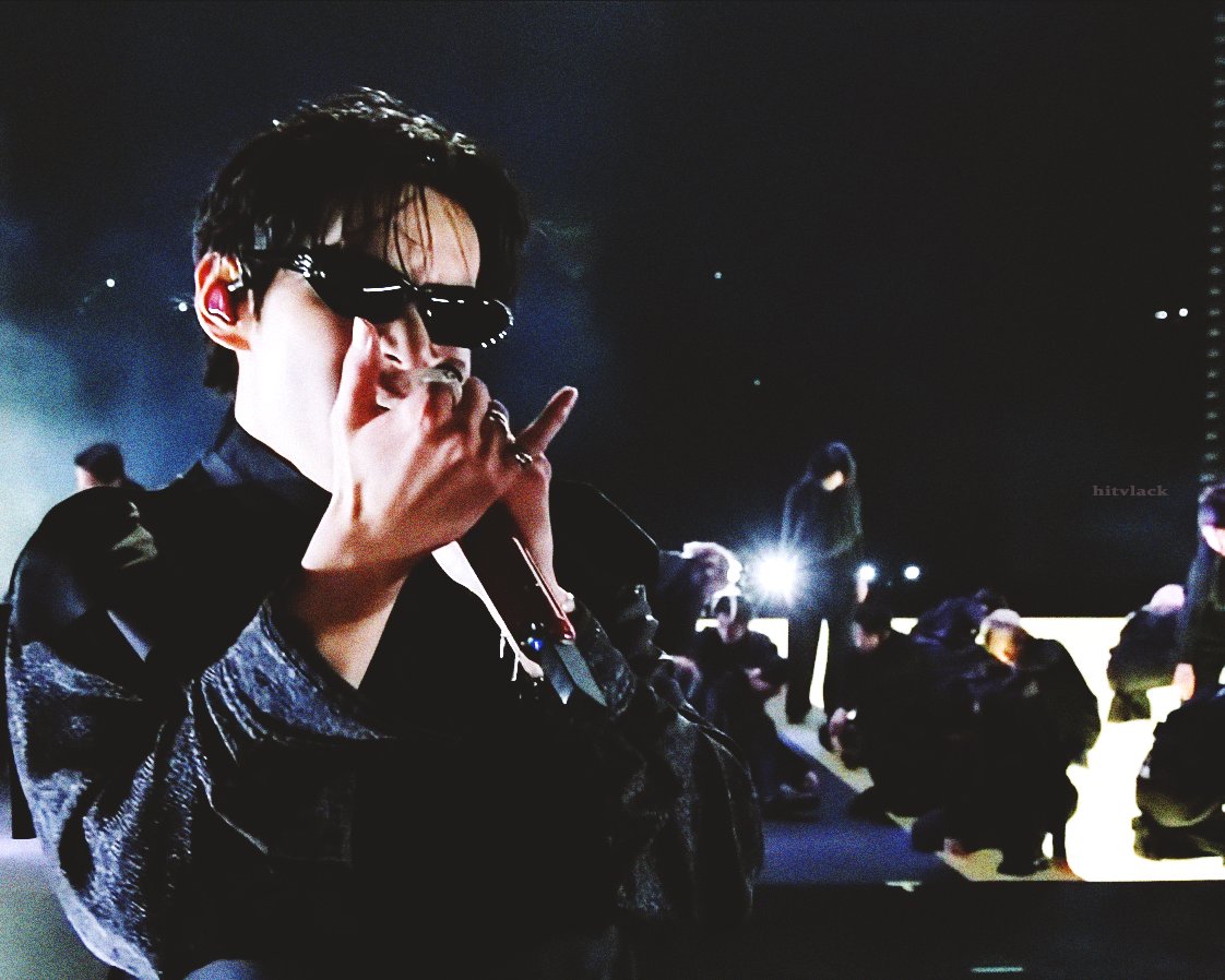 힛뷔랙 tweet media