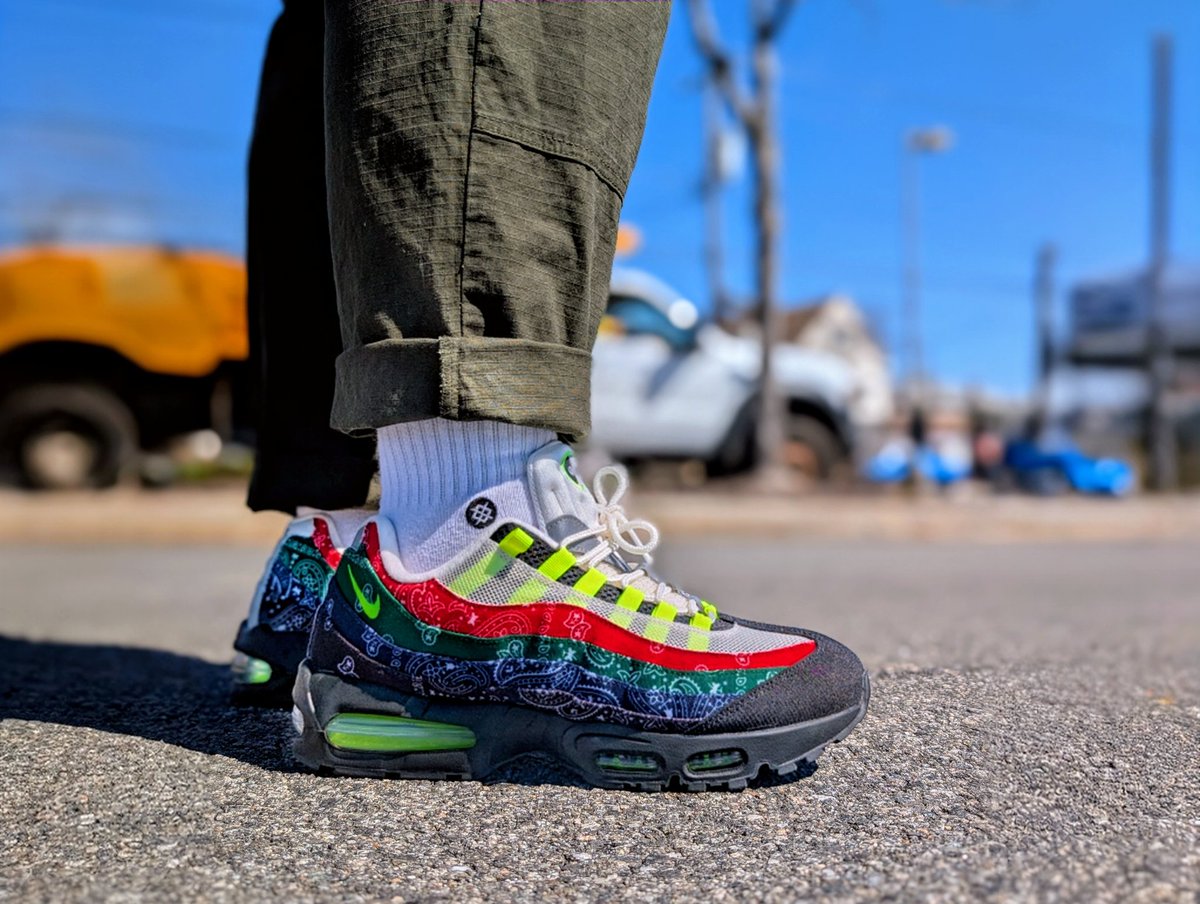 trin. aka The Air Max Guy tweet media