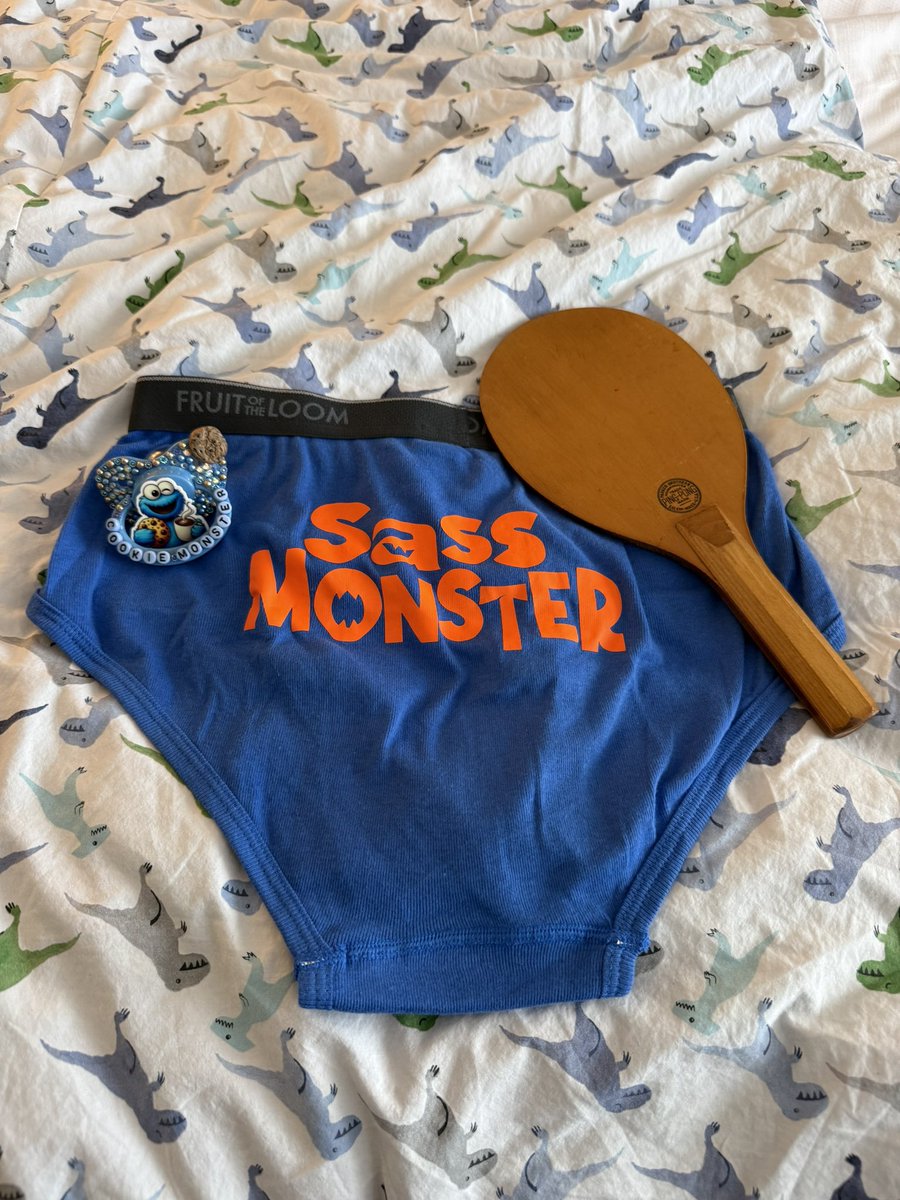 Lil Miss Spanker tweet media