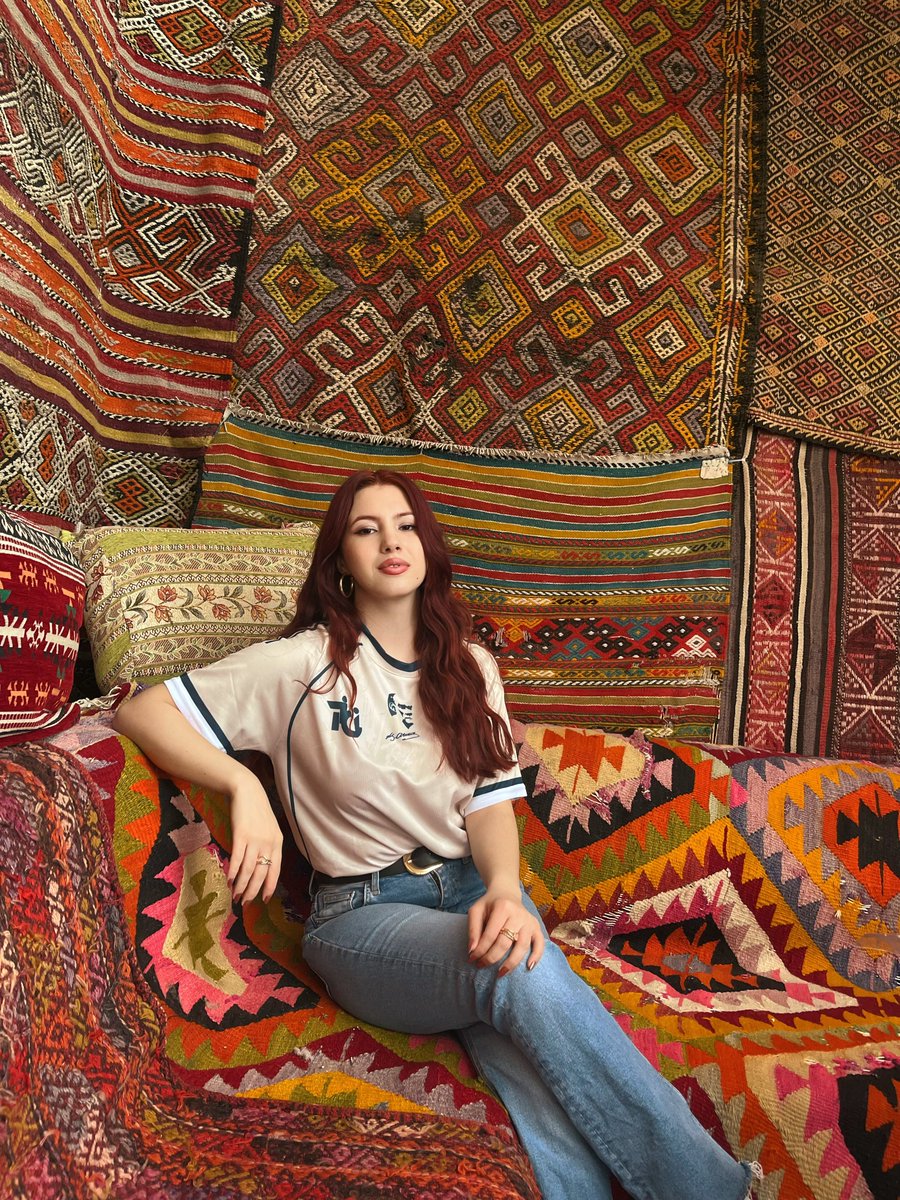 𐰴𐰀𐱃𐰆𐰣 tweet media