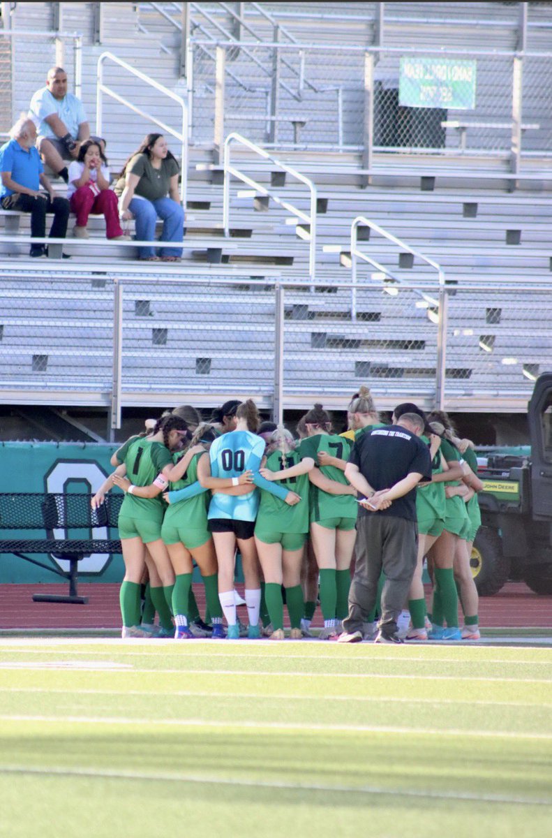 ACFSoccer2010's tweet photo. Playoff win last night! Bi-District Champs! +scored goal and had 3 assists⚽️ https://t.co/bsXA2jAouh