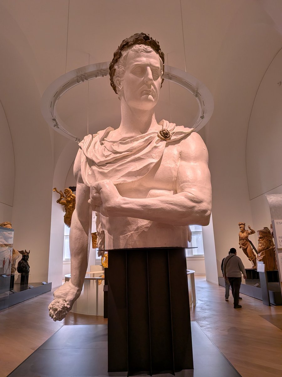 Hammerteeth57 tweet media