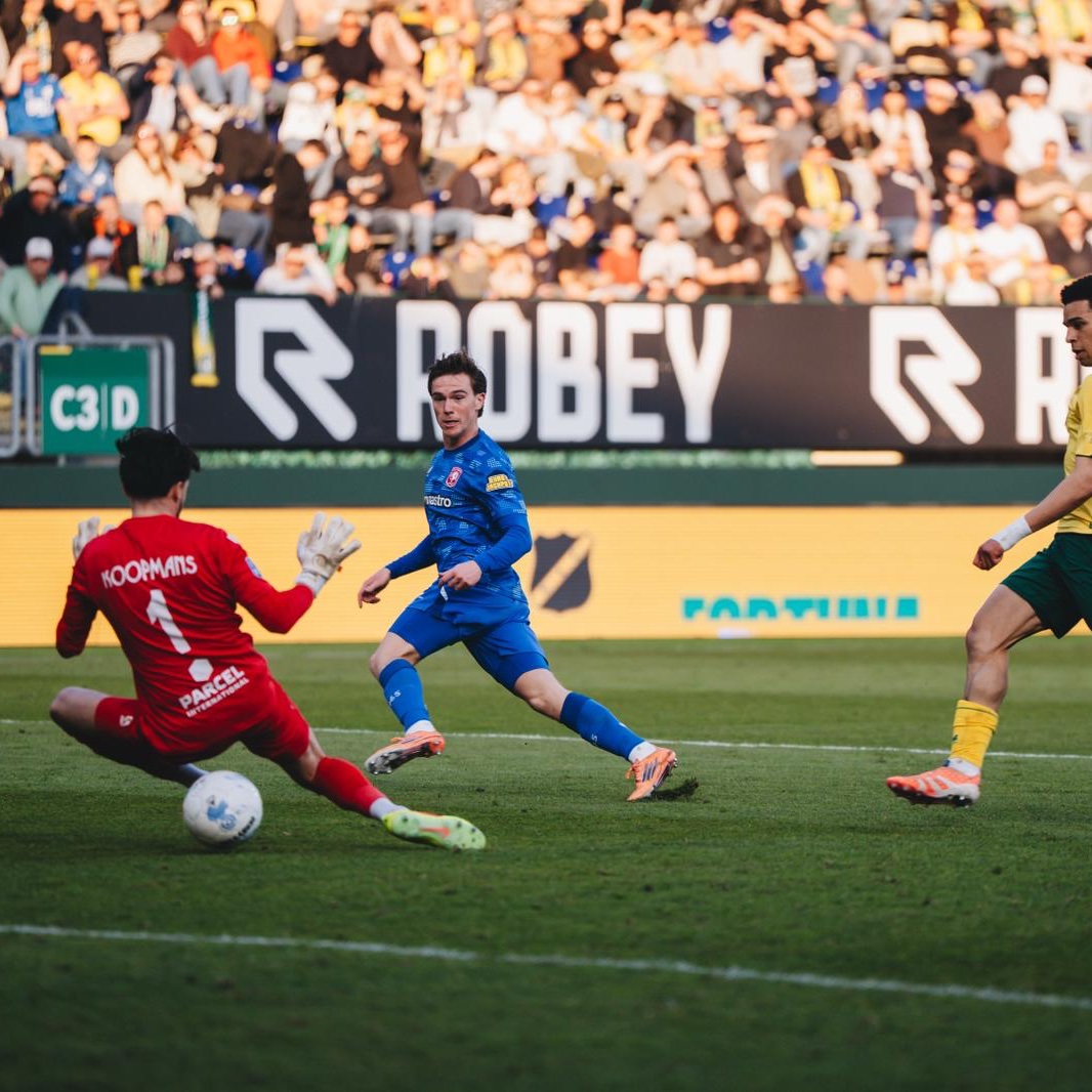 FC Twente tweet media