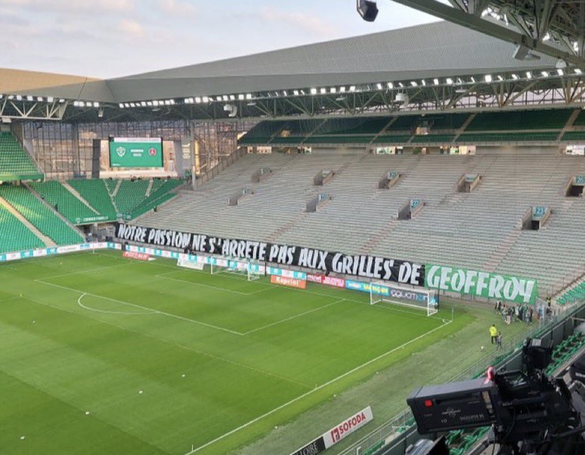 FerveurVerte_'s tweet photo. 💚 Le message des Green Angels déployé en Kop Sud :

« Notre passion ne s'arrête pas aux grilles de Geoffroy ! »

📸 Jérémy Marillier https://t.co/zJABPkiOIa