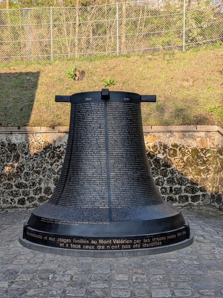 Hammerteeth57 tweet media