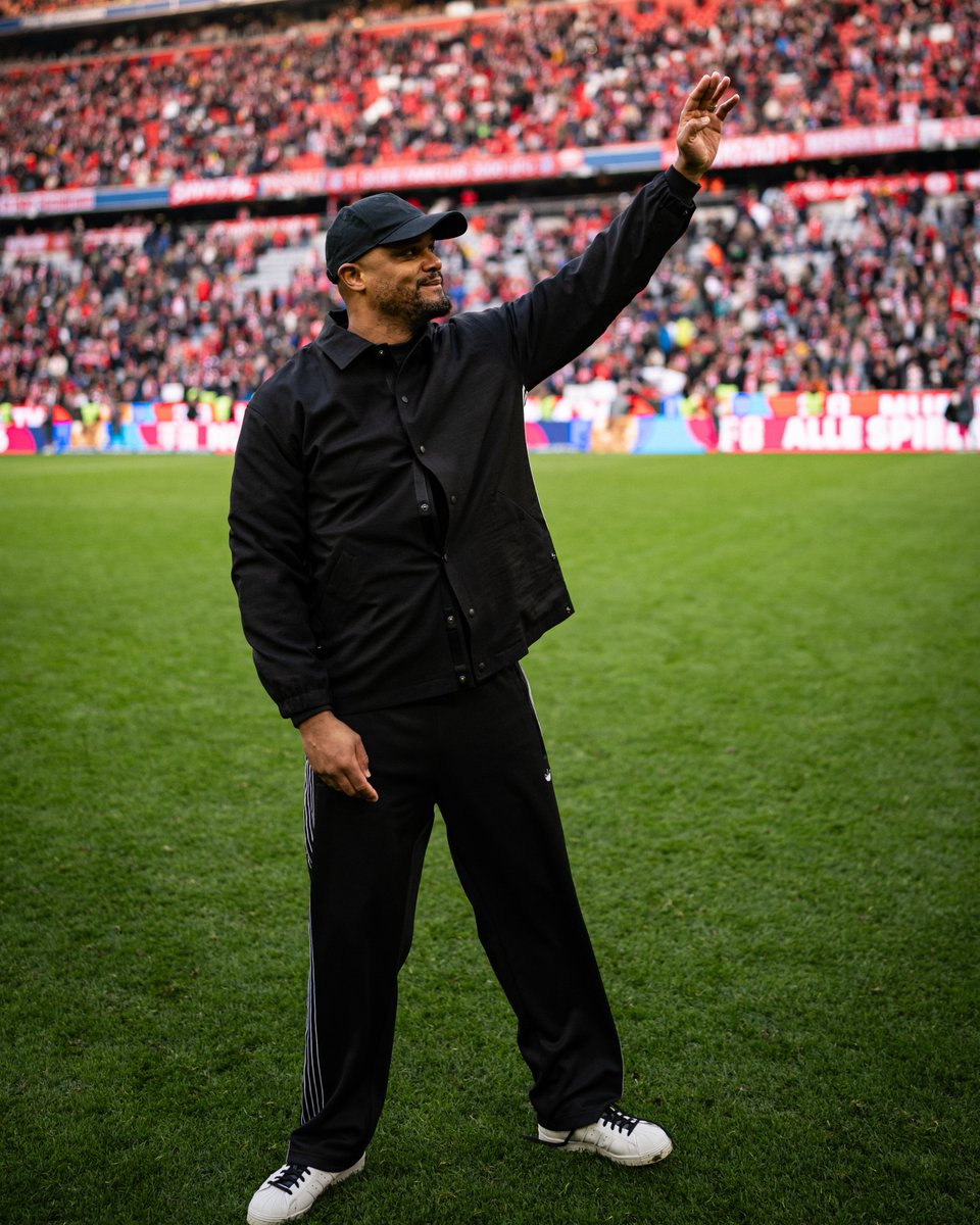 FC Bayern München tweet media