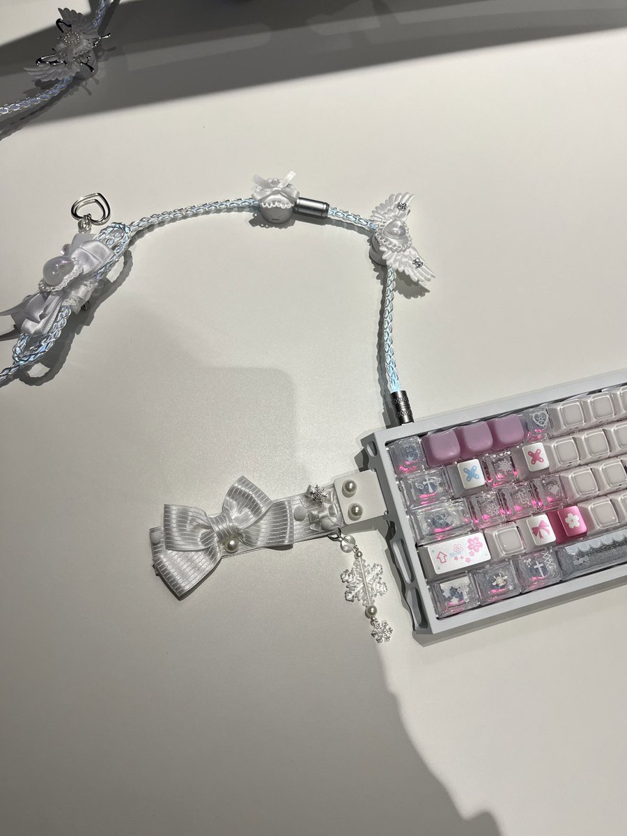 小哑巴 tweet media