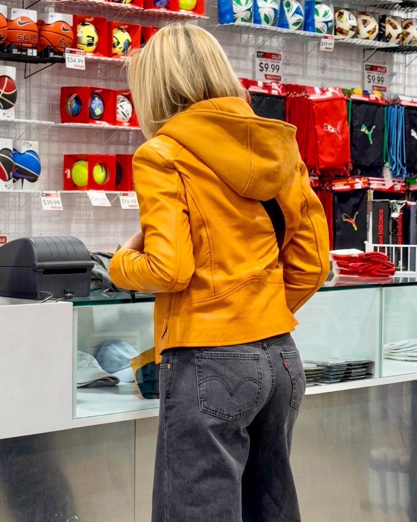 Kate Monogamish🇨🇦 tweet media