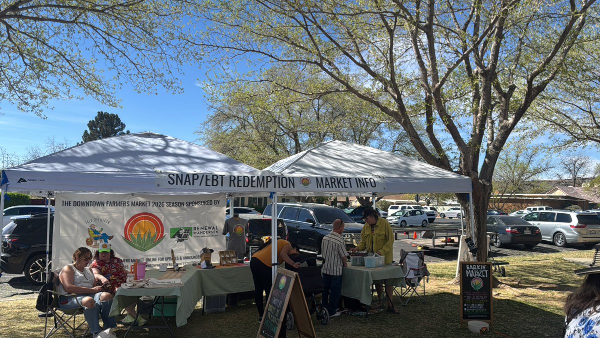 It’s Pronounced ˈfəˈnans tweet media