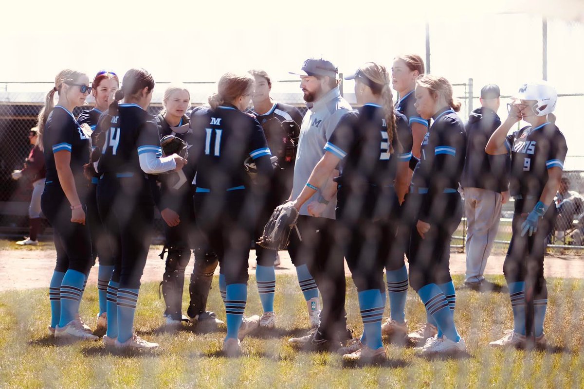 Montpelier Softball tweet media