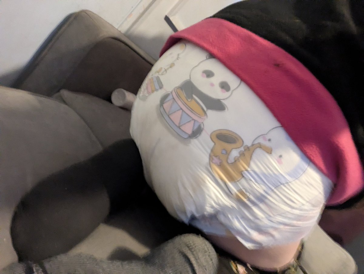 Baby Bun Alice tweet media