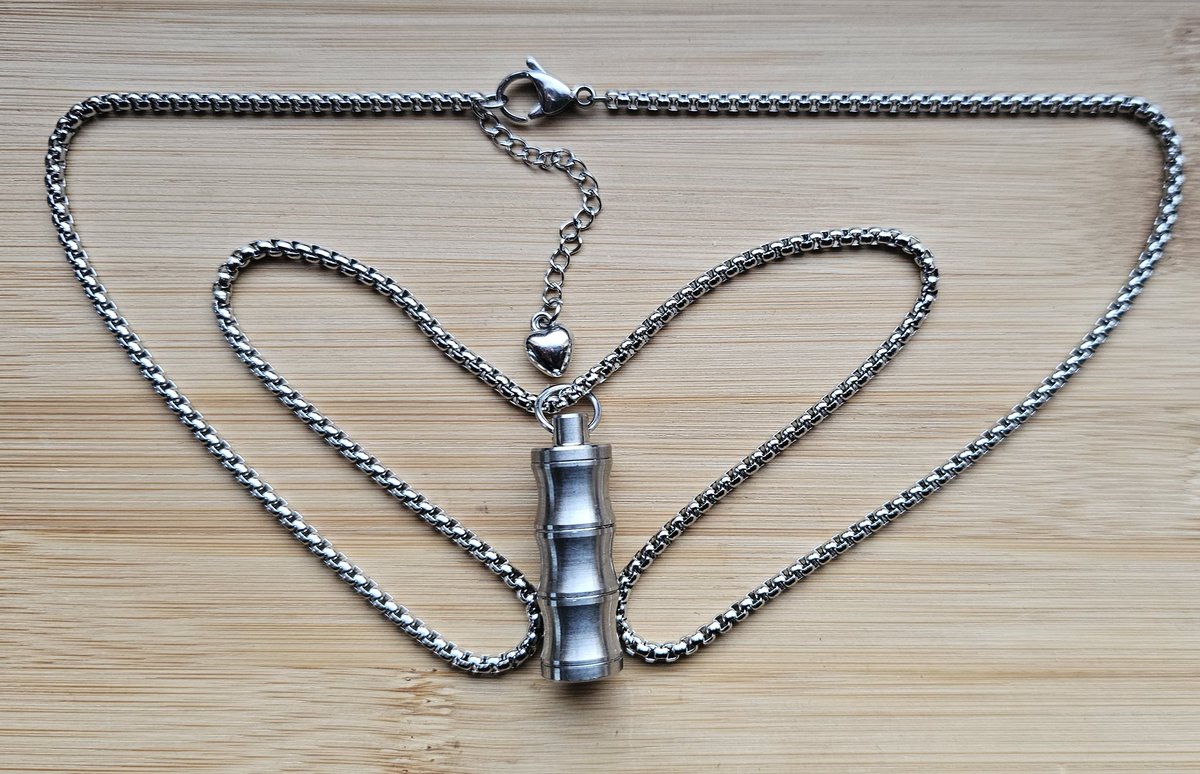 LockedinLove tweet media