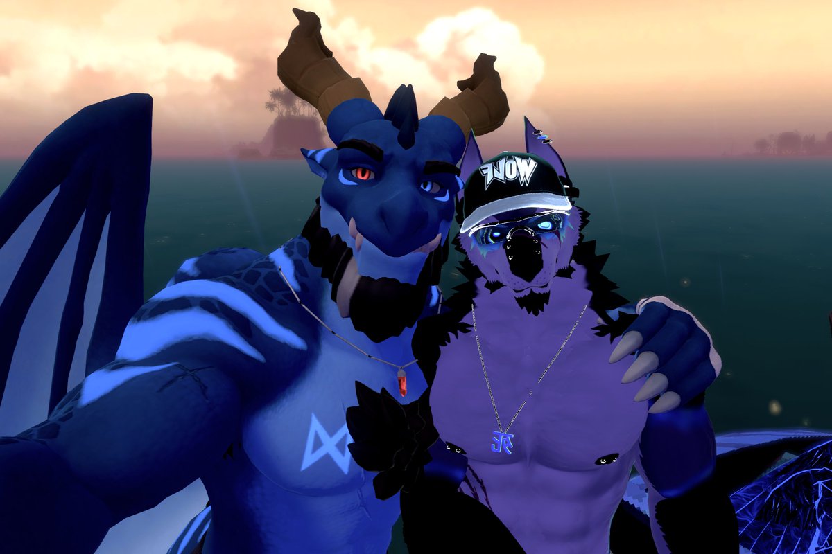 artorikus_vr's tweet photo. Fishing time with my sonny 💙
@vgiphtm https://t.co/M1fv9LhQDd