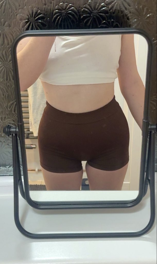 Emily Piper tweet media