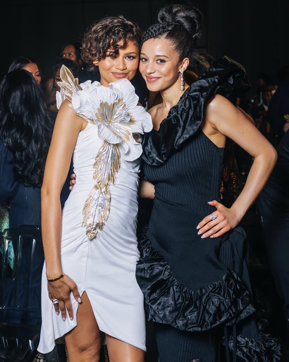 Zendaya Updates tweet media