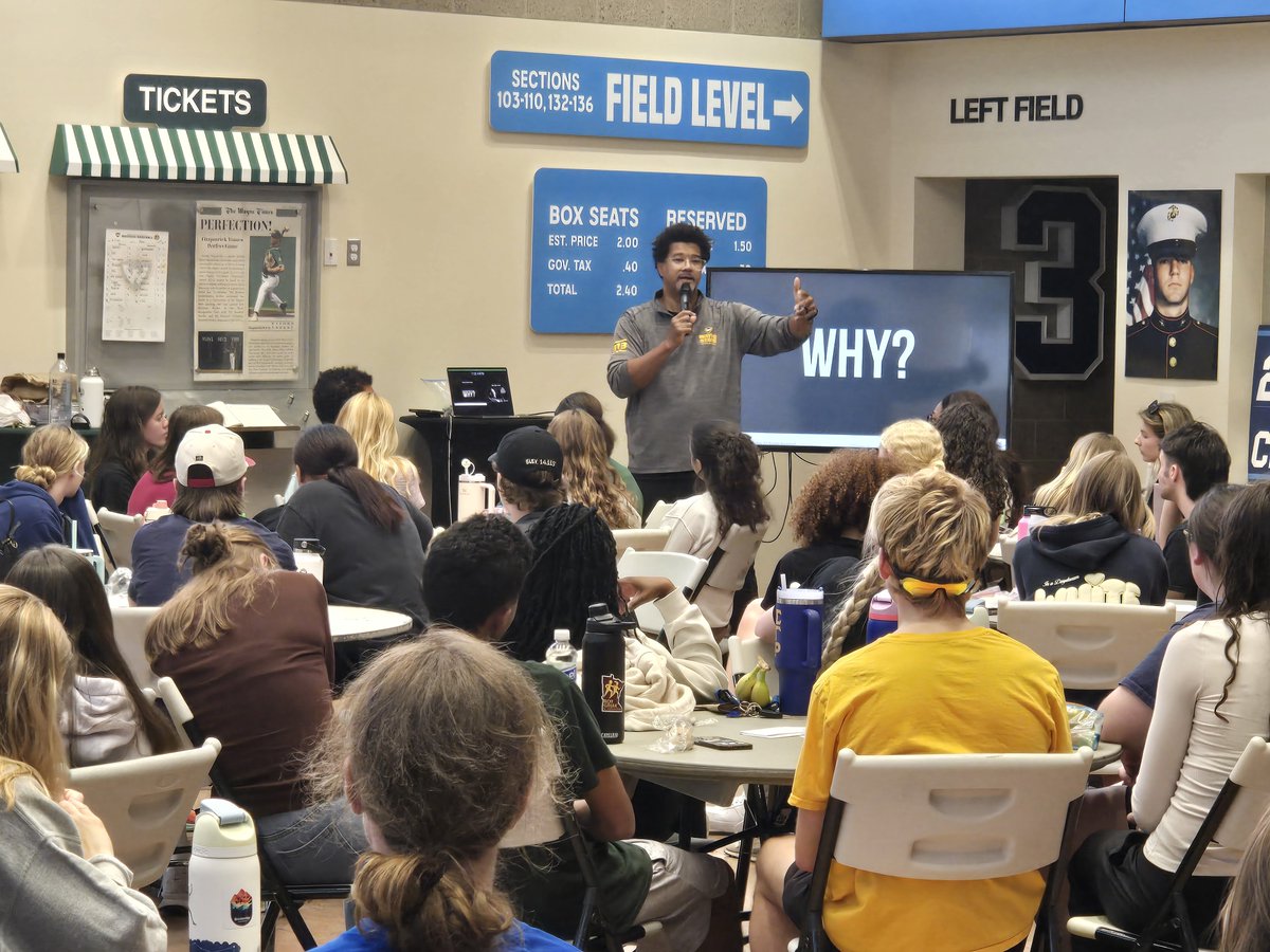 Wayne St. U. T&F CC tweet media