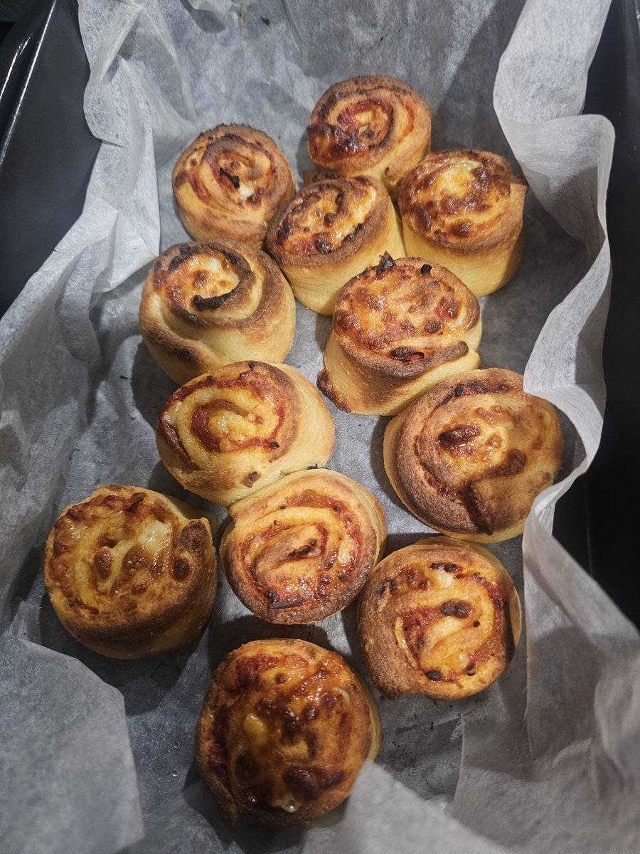 Ashley Kang tweet media