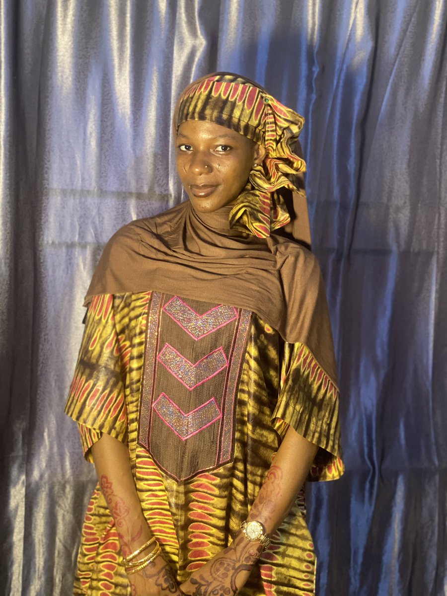 Taqabbal Allahu Minna wa minkum.🤎✨
.
.
.
Bubu from <a href="/Jemeelahh_/">Abeni Okin🦚❤️</a> 
Bangles from <a href="/gentle_tiwa/">Omo baba poly 😊</a>