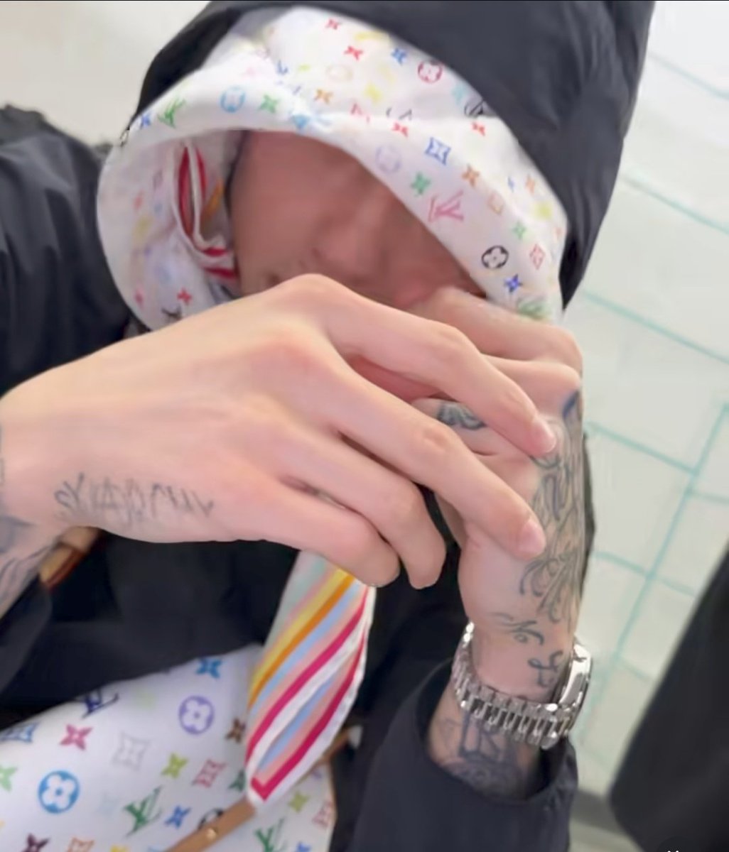 Starry Night 🛸 tweet media