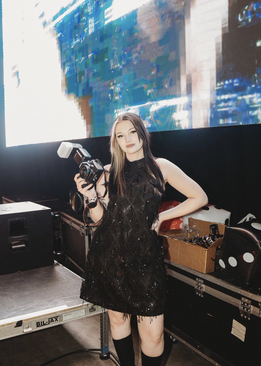 . ݁₊ ⊹ k@݁₊ ⊹ . tweet media