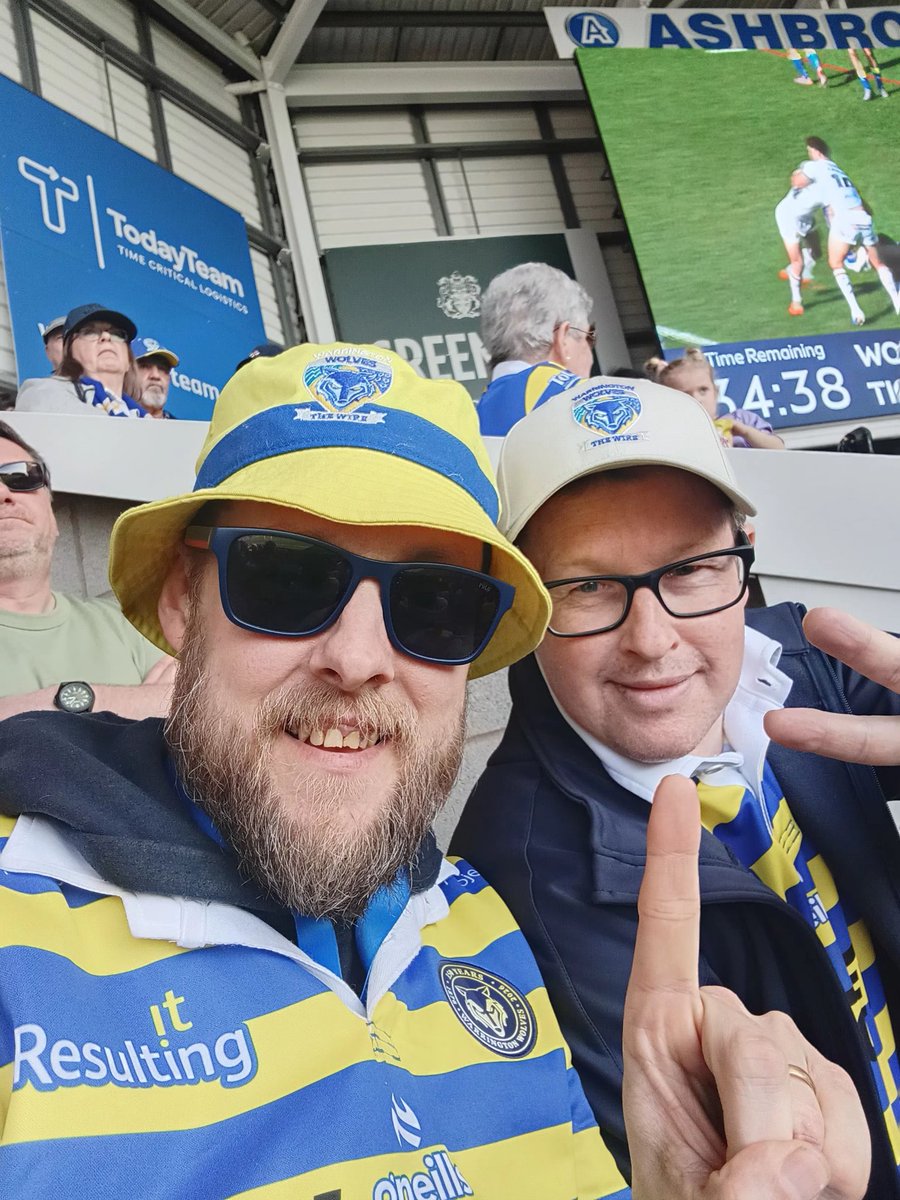 Knoxywire tweet media