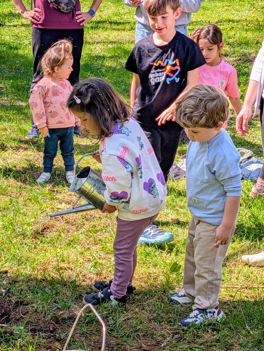 El Pobaleko Burdinola / Ferrería de El Pobal tweet media