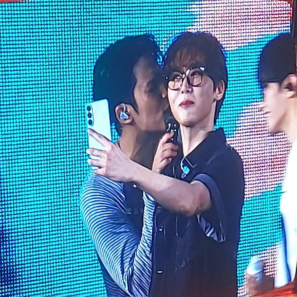 sam ♡ | gyucheol 🤍 tweet media