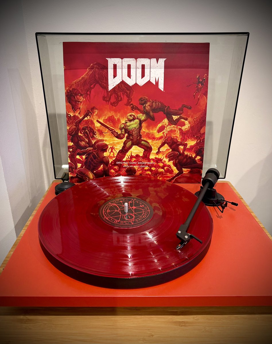 Vicky ➡️ Dreamhack tweet media