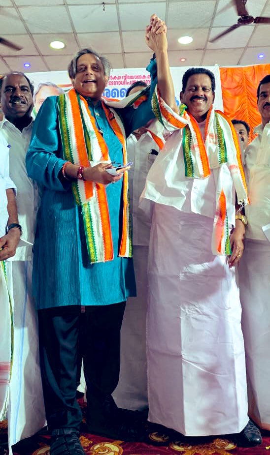 Amazing turnout at the nominating convention today that I inaugurated for our Neyyattinkara candidate N. Sakthan. Tremendous enthusiasm for our message of change and for its towering standard-bearer here — a former Speaker, former Minister and multiple-term MLA. #VoteUDF