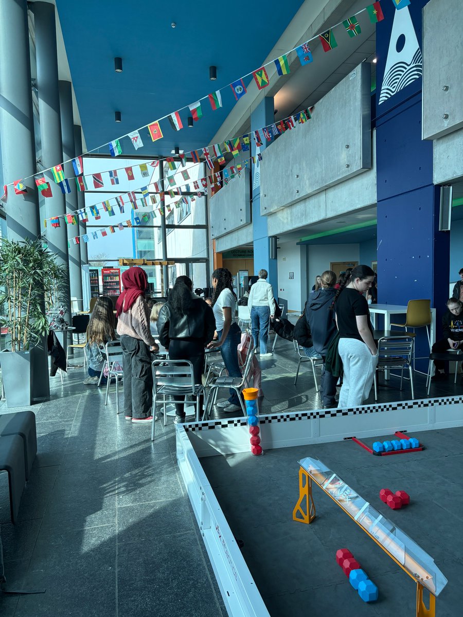 TeenTurn tweet media